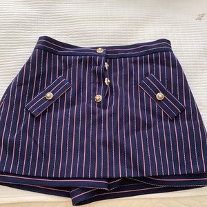 Maje skirt - inside is like shorts